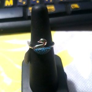 Sterling Silver Swan Ring Sz 6
